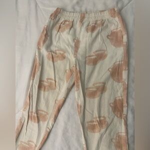 Po-em pants size medium.